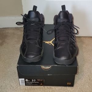 Boys Grade School Jordan Jumpman Team ll BG